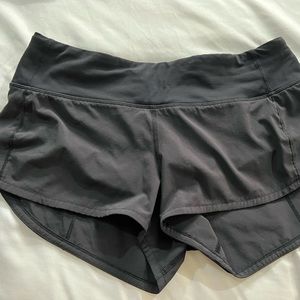 Lululemon speed up shorts size 4